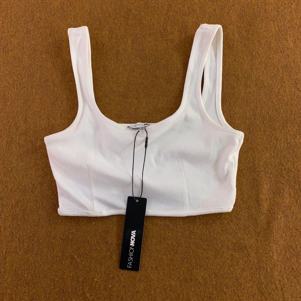 Fashion Nova Womens Medium White Sara Ribbed Crop Tank Top NWT